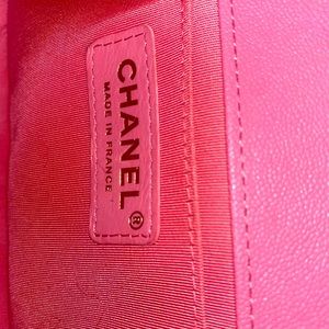 Chanel Caviar Quilted Medium Boy Flap Light Pink